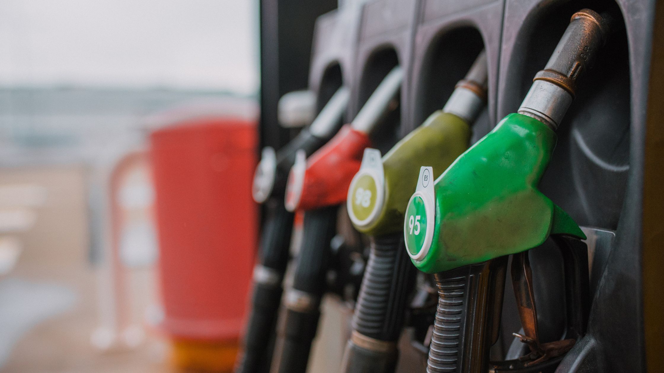 زيادة أسعار البنزين في مصر وتصل إلى 10.75 جنيه مصري للتر