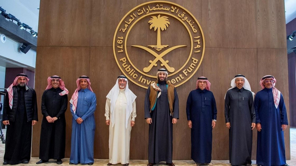 صندوق الاستثمارات العامة السعودي يضخ 300 مليون دولار في ركيزة العماني