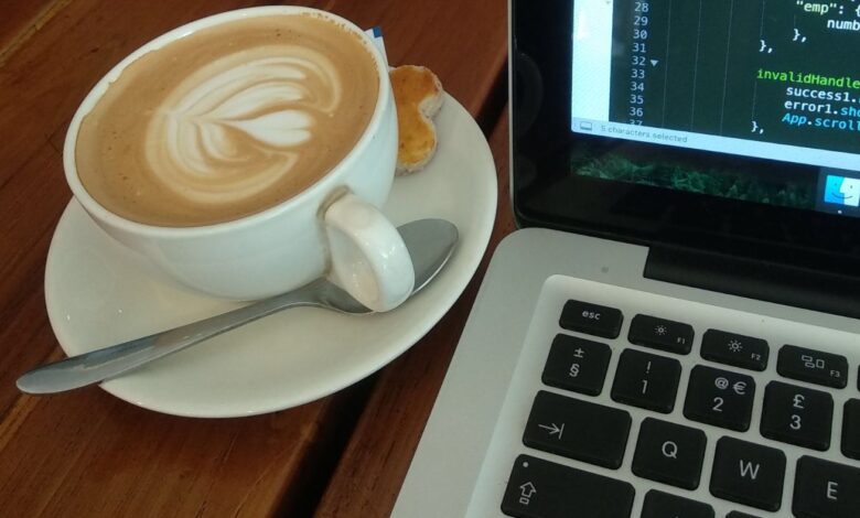 كيف تعمل من المقهى أو عبر واي فاي مجاني