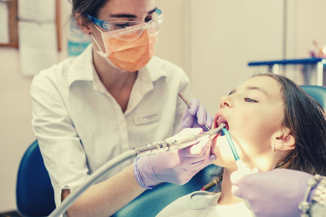 مبادلة الإماراتية تستحوذ على Dental Care Alliance الأميركية