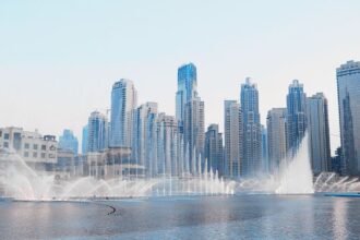 أفضل أماكن العمل في الإمارات في 2023