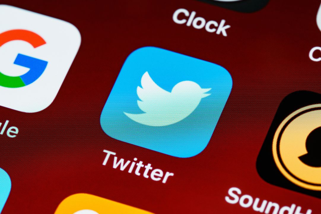إيقاف خدمة الرسائل الإخبارية Revu على تويتر رسميًا