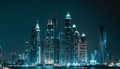 قطاع العقارات في دبي يسجل نموًا قويًا في 2023 مع زيادة الصفقات العقارية بنسبة 36.7%
